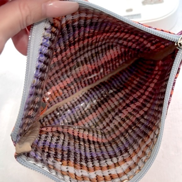 Maaji Wet Bikini Bag with zipper- forro EUC - Picture 7 of 11